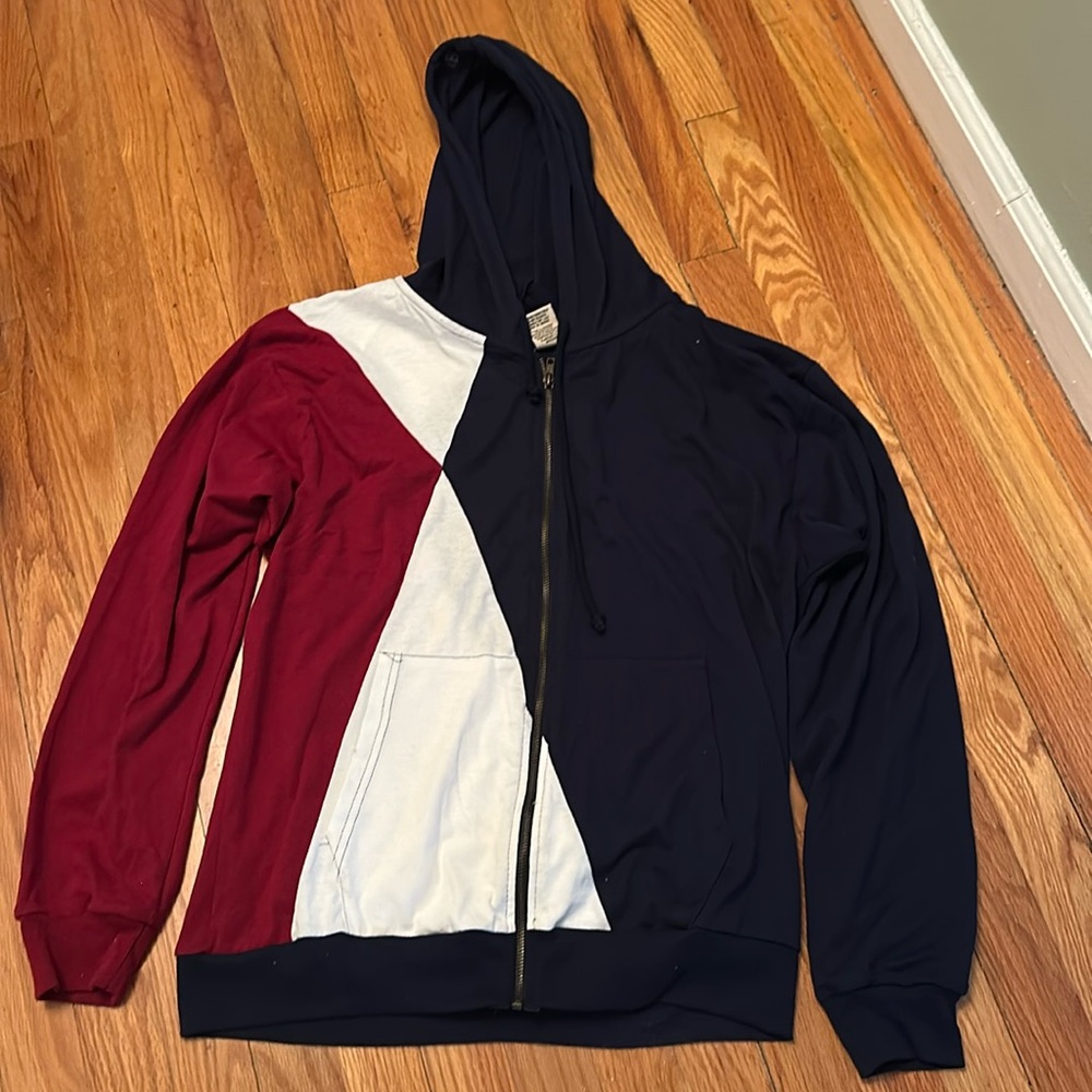 NWT Seven Days Eco Friendly Hoodie Size M unisex